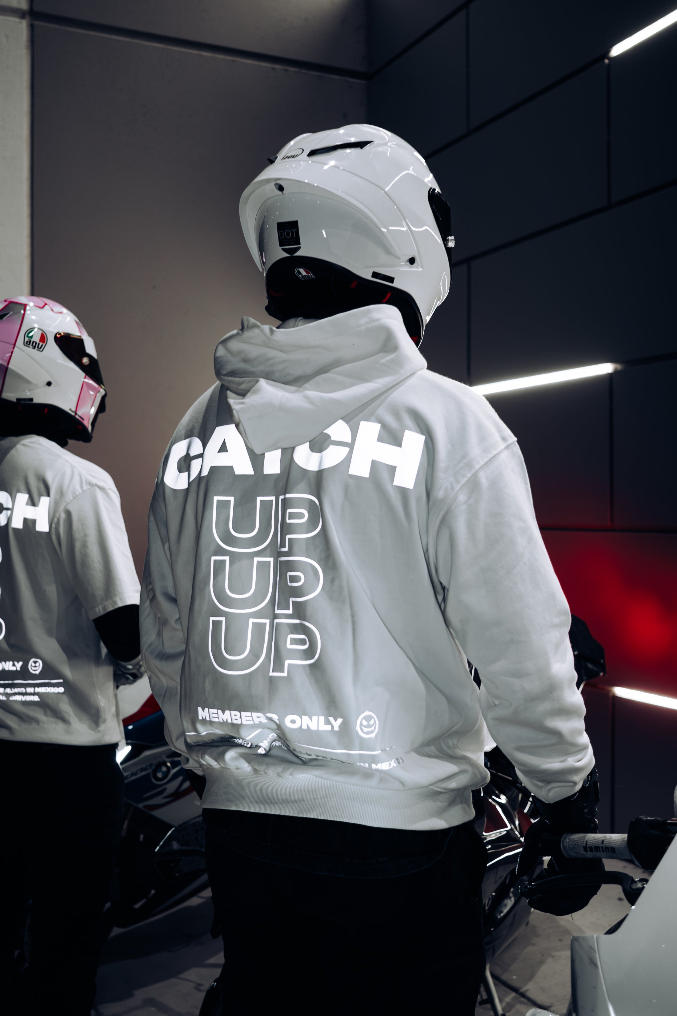 "CATCH UP" REFLECTIVE HOODIE (WHITE)