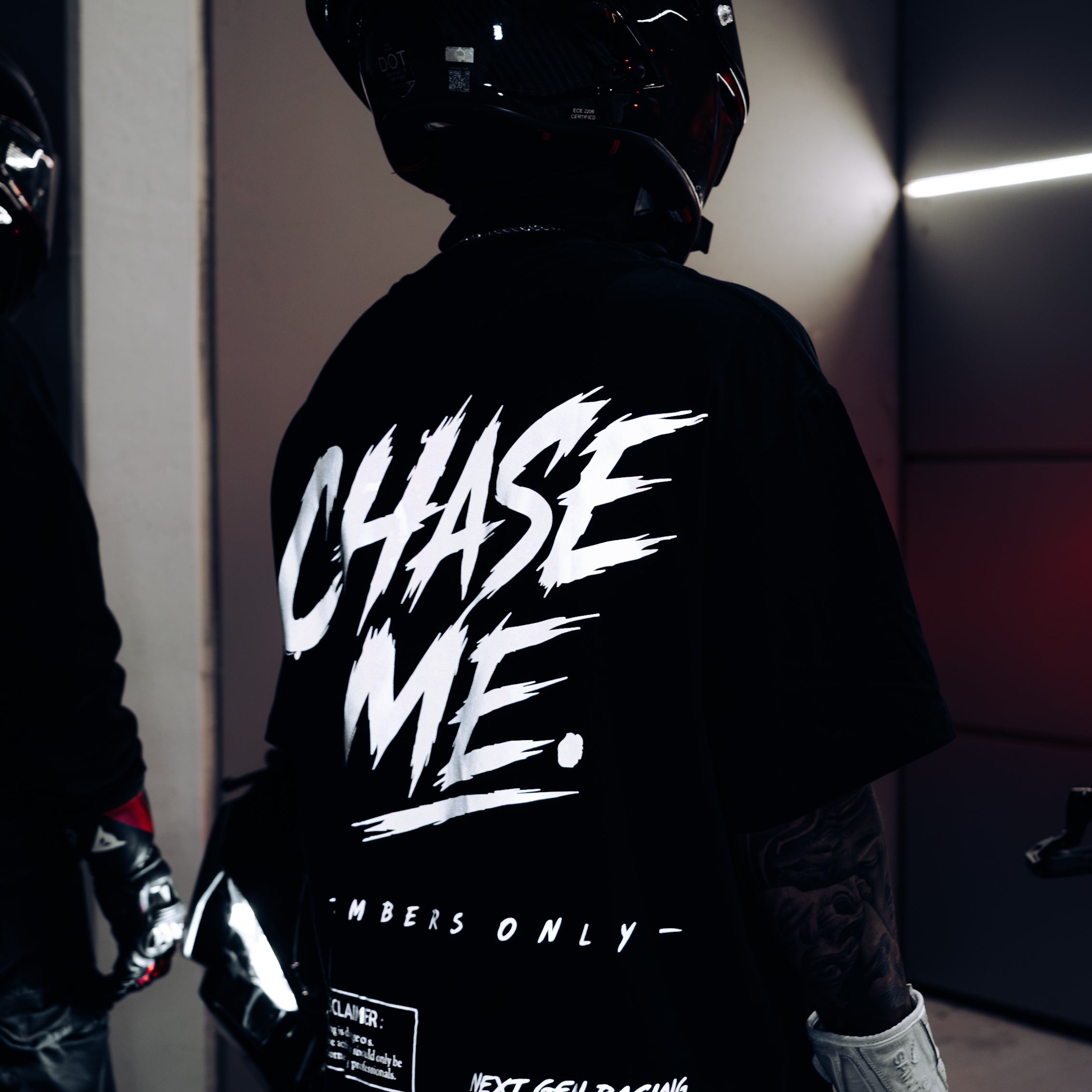 "CHASE ME" REFLECTIVE TEE