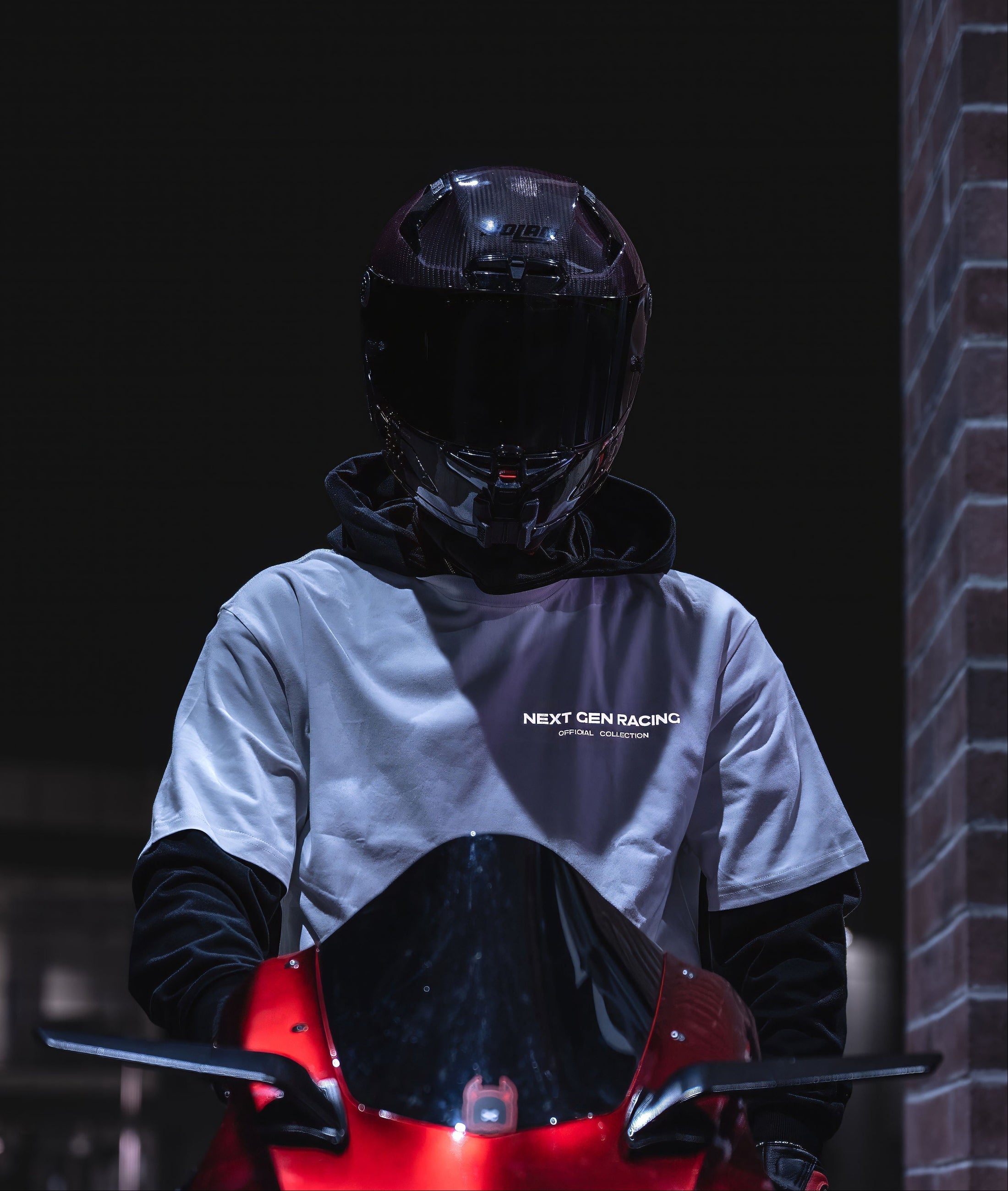 "CATCH UP" REFLECTIVE TEE (WHITE)